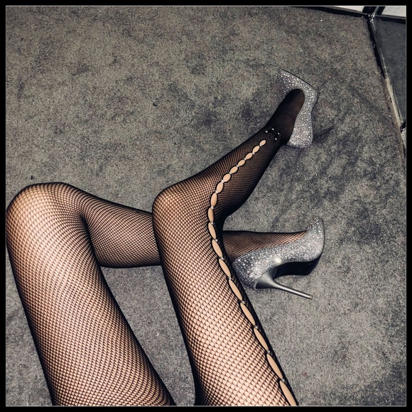 ❤️NEW Sexy Bling Fishnet Stockings #D21 - Picture 4 of 6